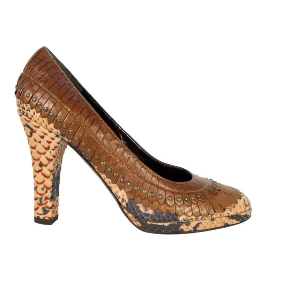 ISABELLA FIORE $345 Studded Kiltie Snake Print Platform Pumps 9 - NWOB - Picture 1 of 7